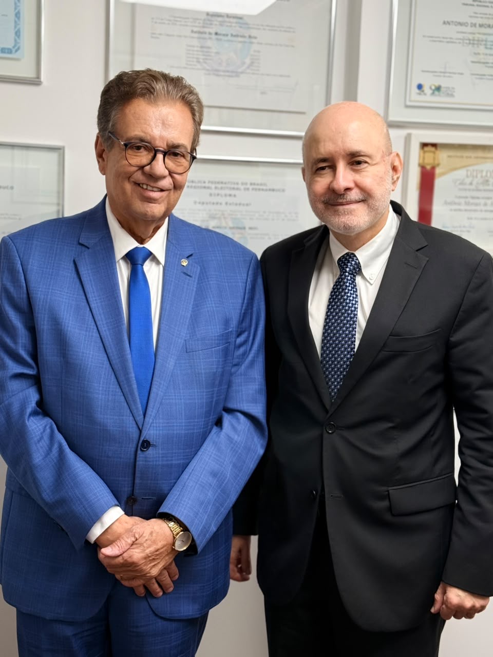 Antônio Moraes recebe presidente do Tribunal de Justiça de Pernambuco