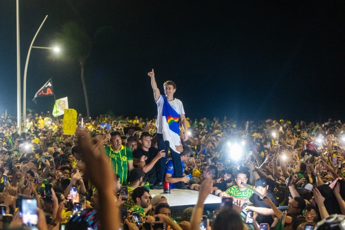 No Bloquinho 22, no Recife, Nikolas provoca João Campos, critica Lula e chama ato de “maior manifestação da história do Nordeste”